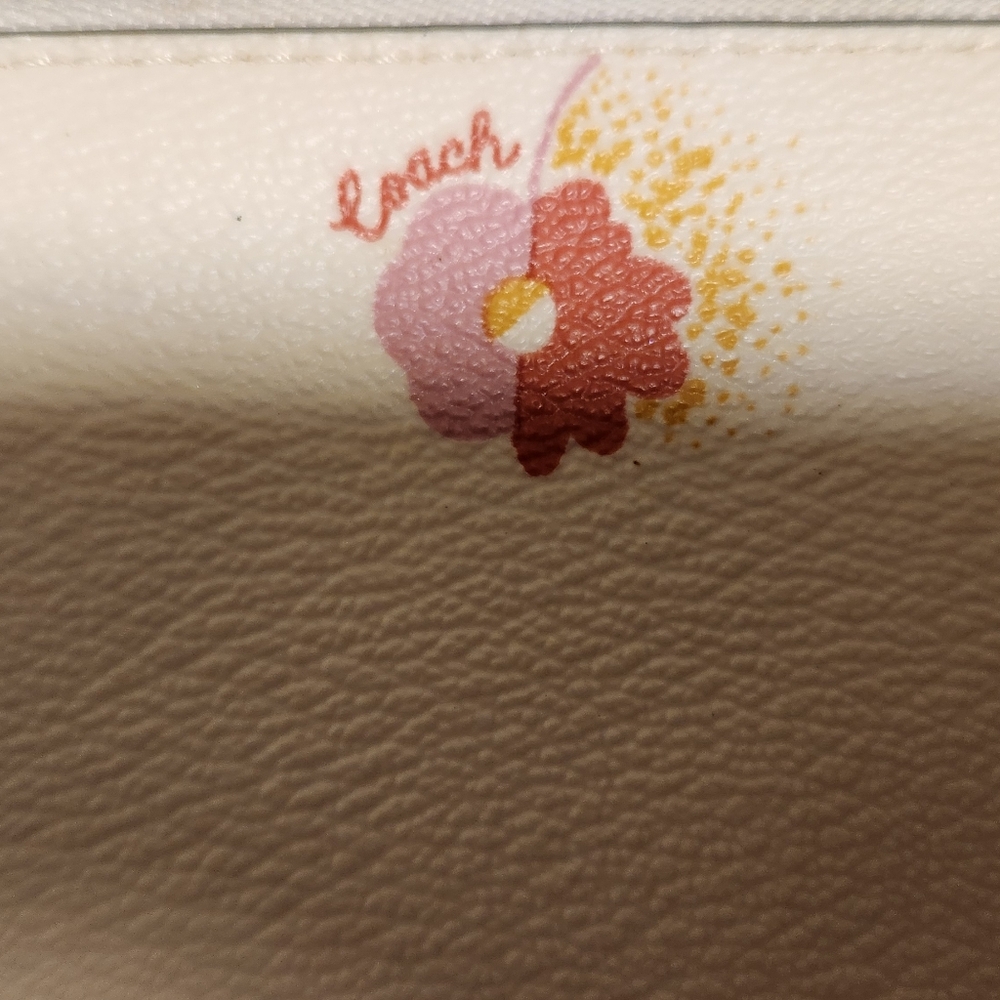 Coach Cream Floral Women's Leather Wallet  NEW NO TAG - Picture 3 of 6